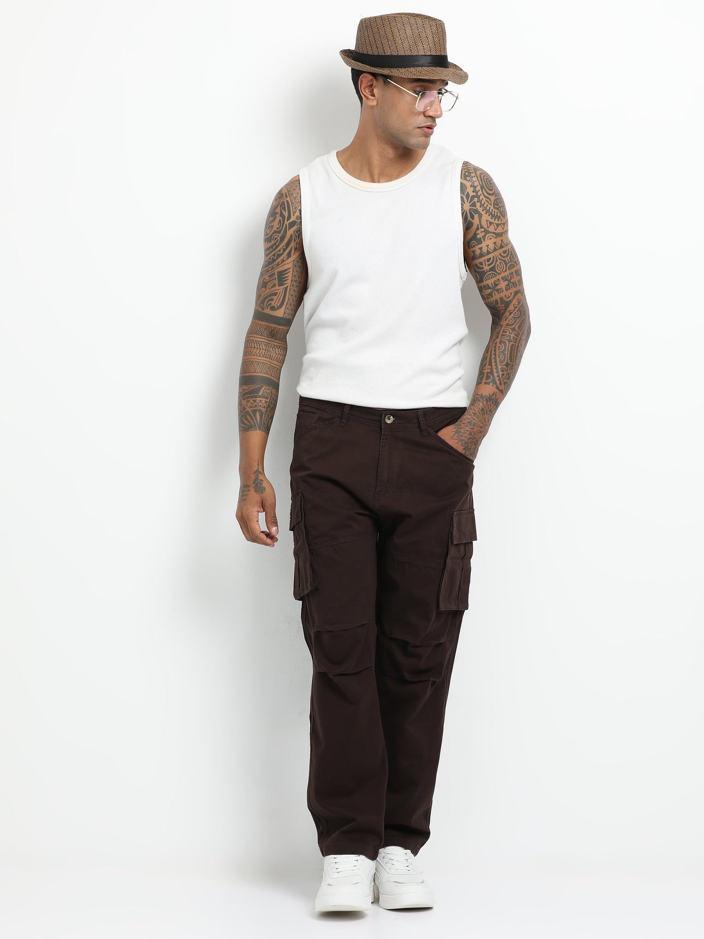 Brown woven cargos