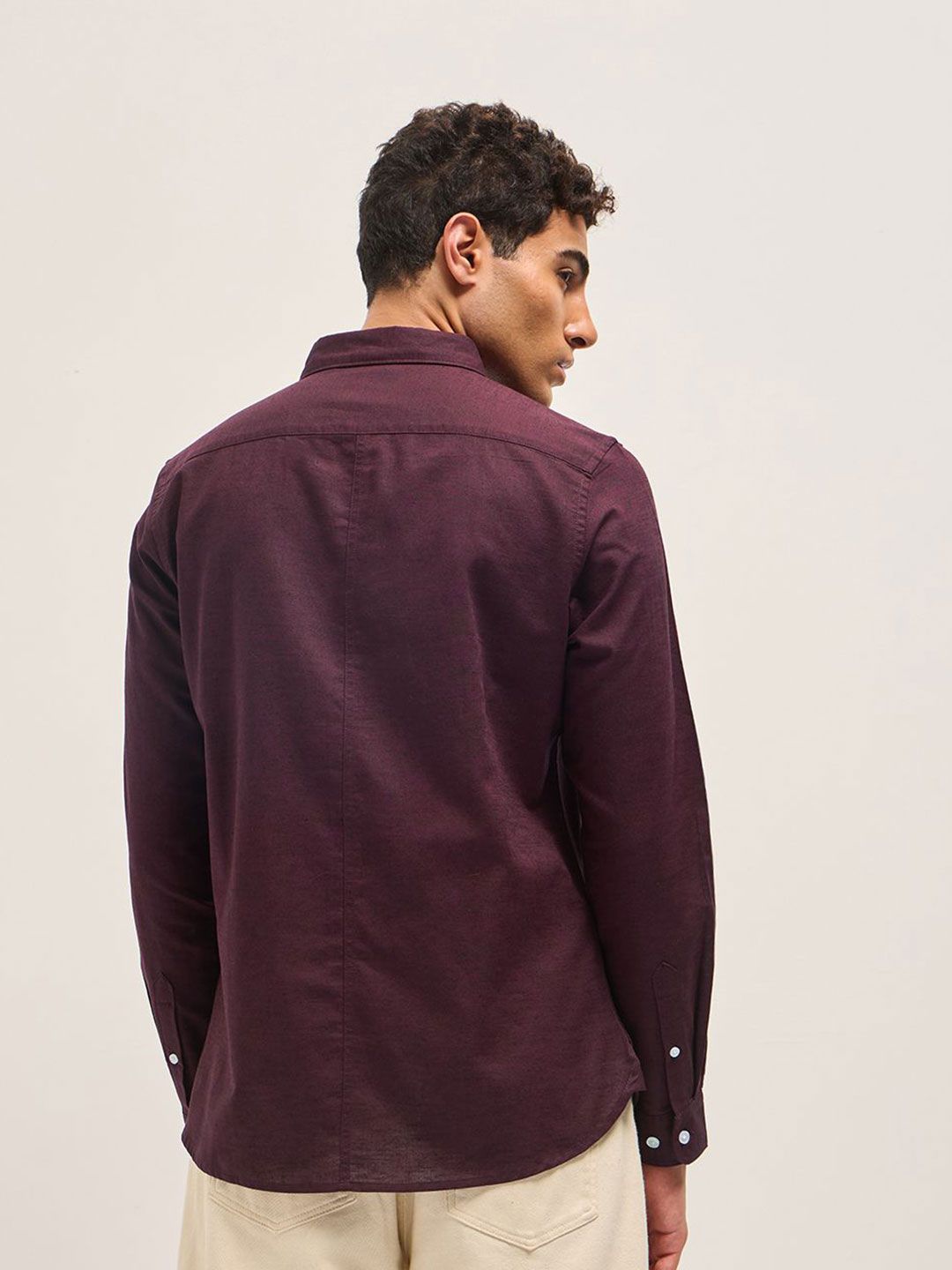 Men Slim Fit Solid Spread Collar Casual Cotton Linen Shirt