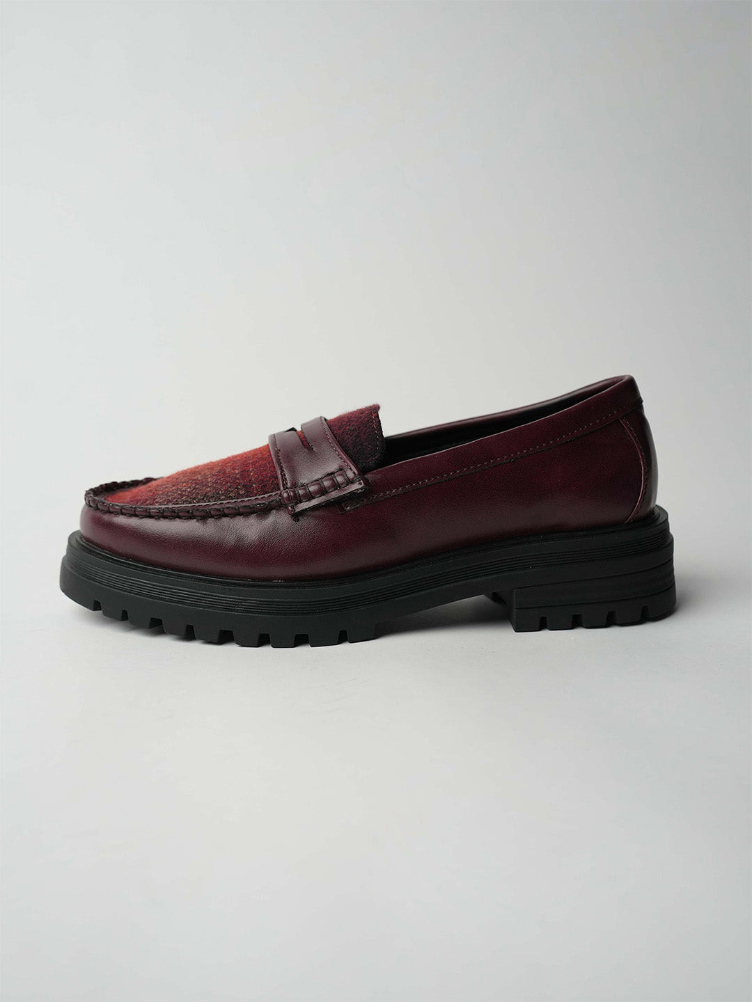 Theater Women Dr. Storm Cherry Chunky Penny Loafers