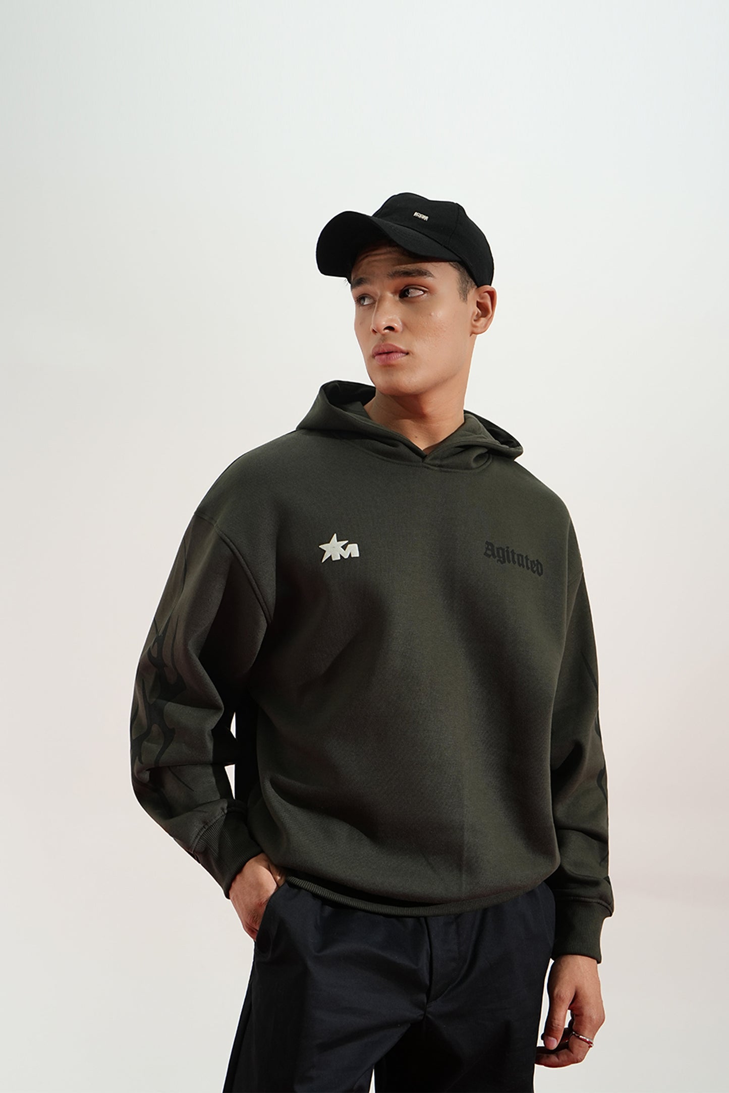 RECKLESS OVERSIZED HOODIE