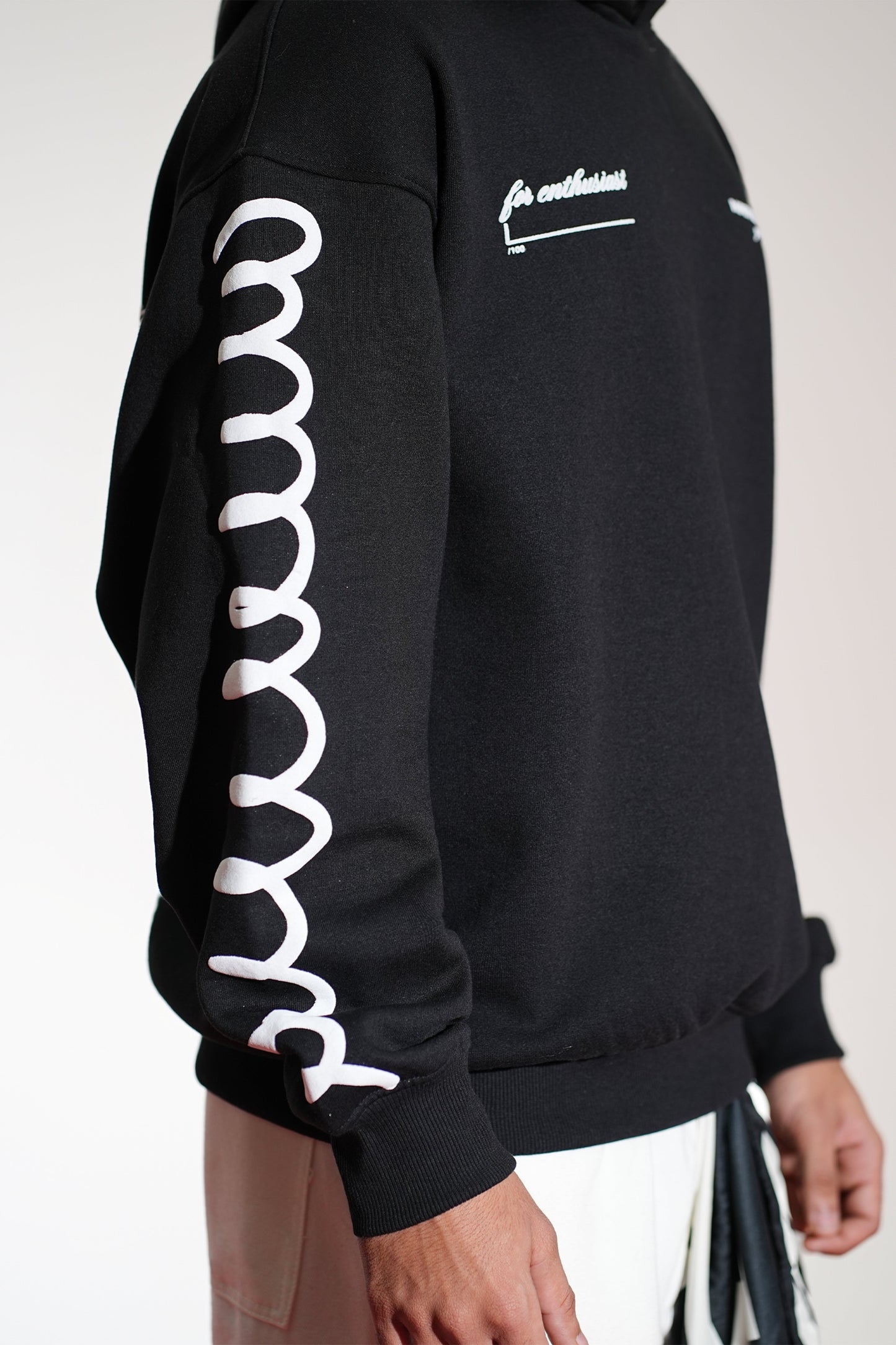 CORE OVERSIZED HOODIE
