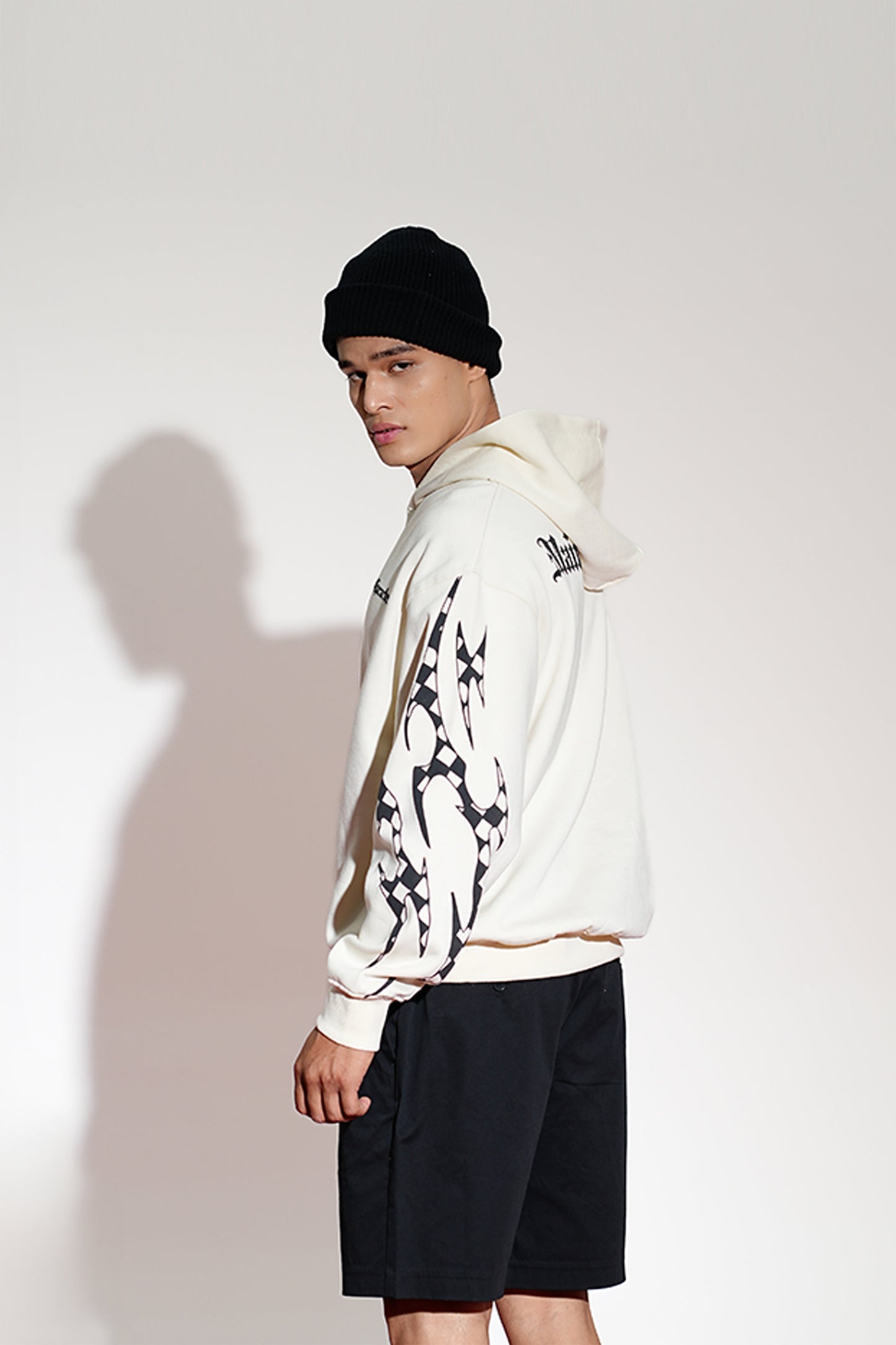 APEN OVERSIZED HOODIE