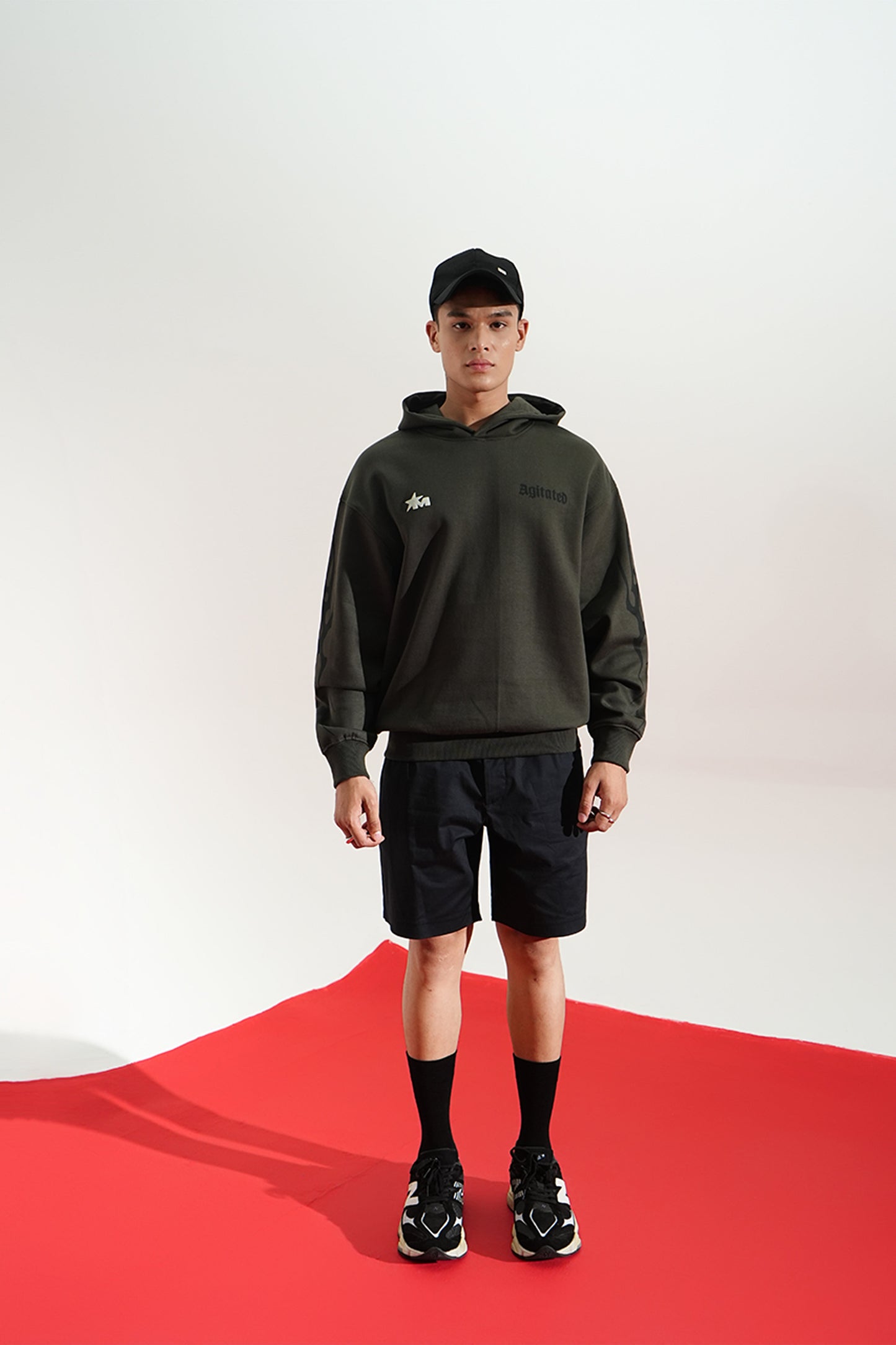 RECKLESS OVERSIZED HOODIE