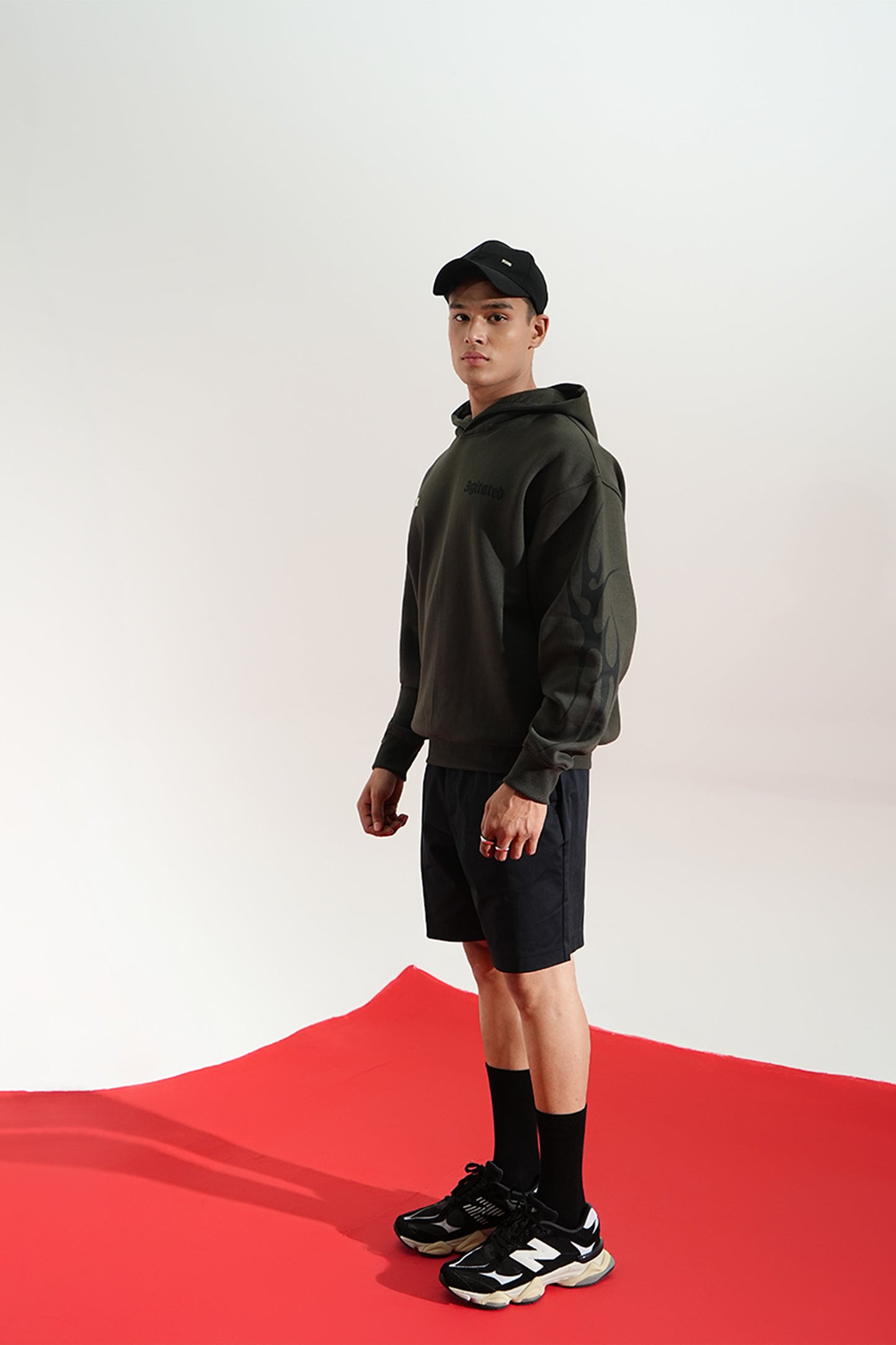 RECKLESS OVERSIZED HOODIE