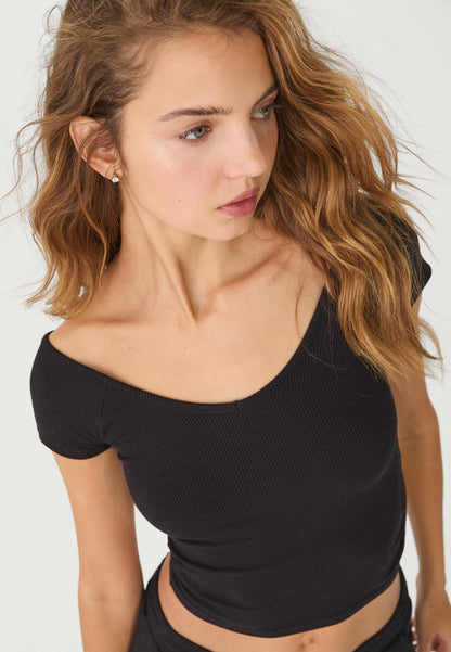 MWB Ribbed V-Neck Top