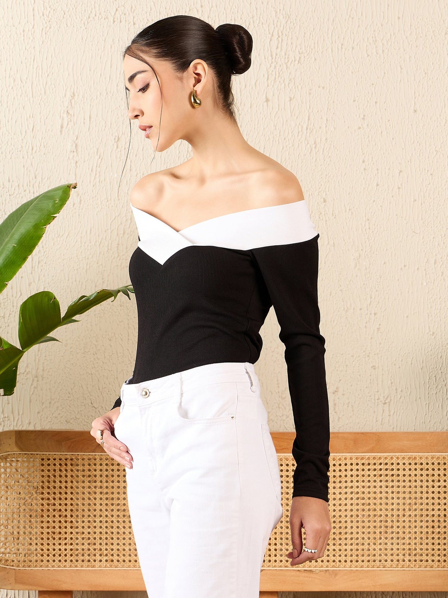 Colorblock Stretchable Off Shoulder Top