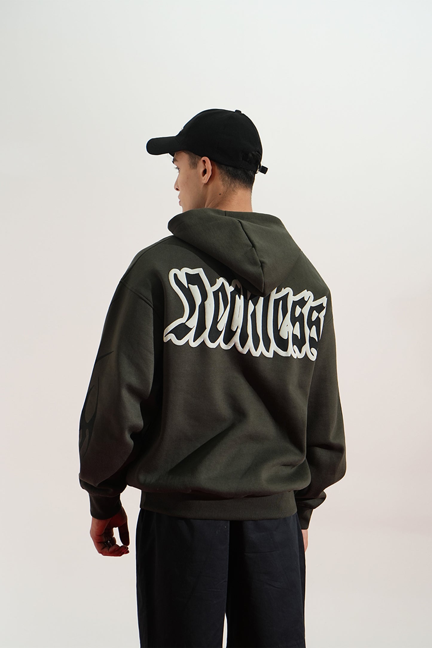 RECKLESS OVERSIZED HOODIE