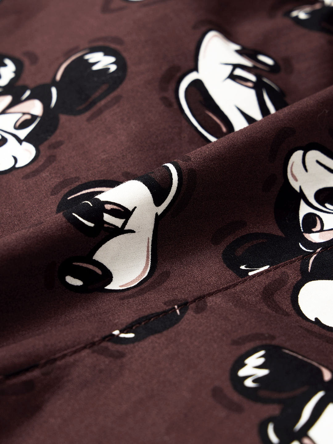 Mickey Mouse: Retro
