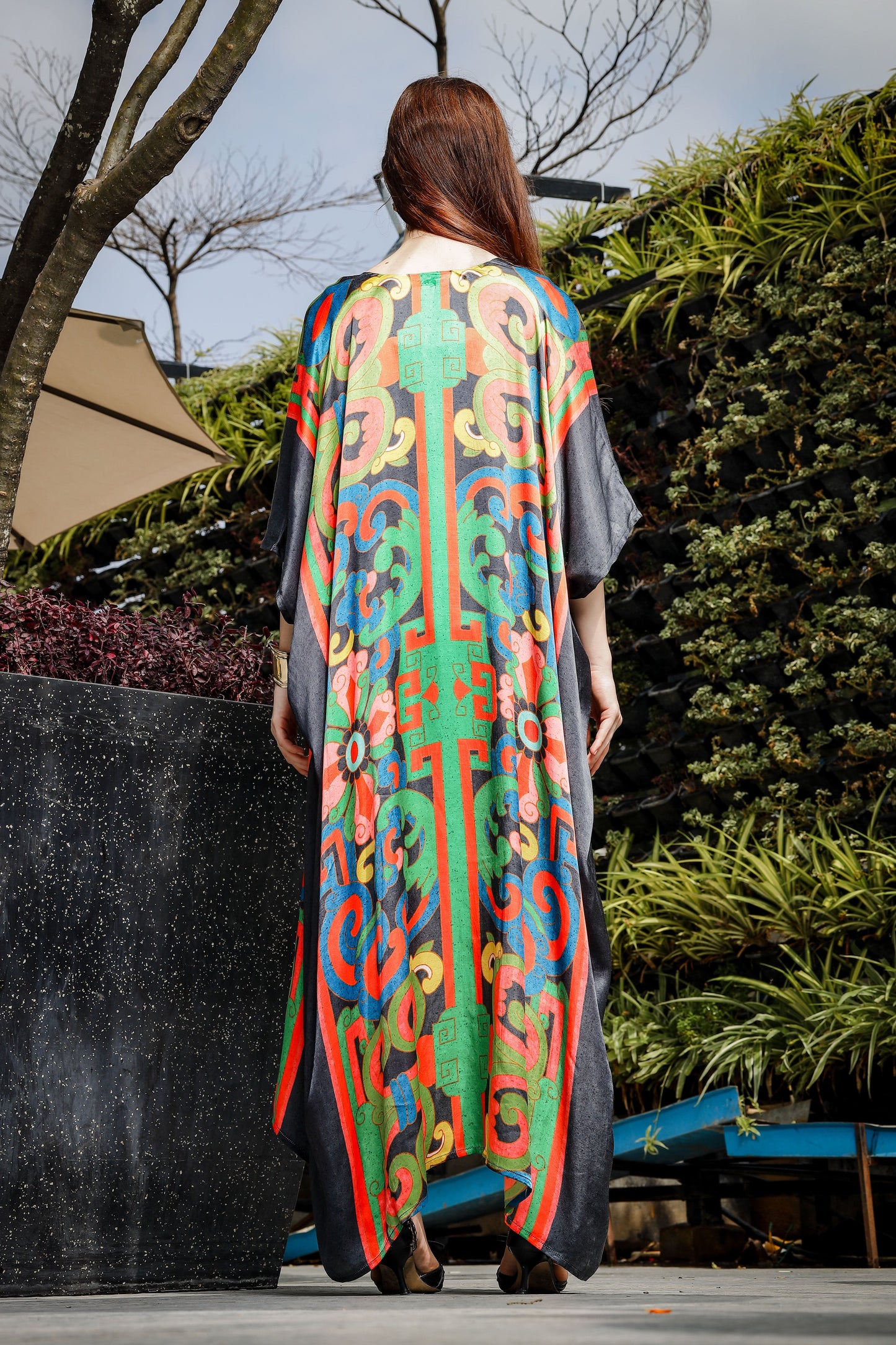 MUSEUM OF MONUMENT INSIDE TYEING KAFTAAN (Black)