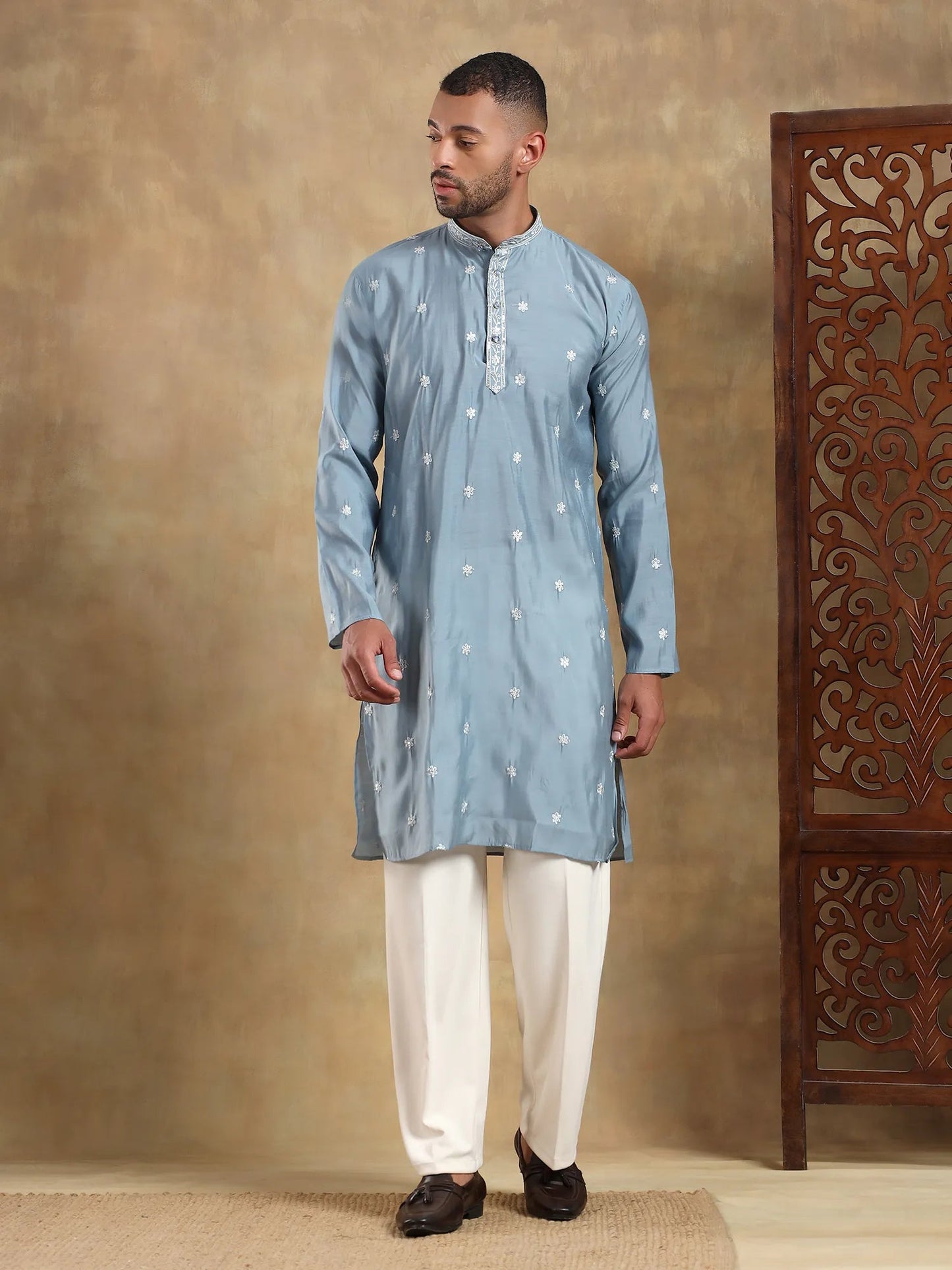 Blue Embroidered Long Kurta