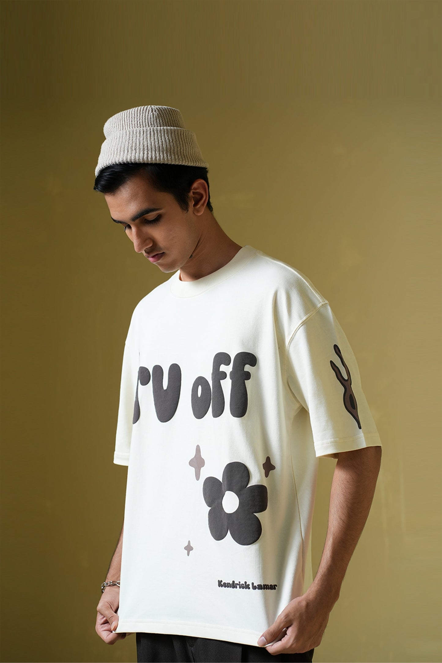 TV off Cream Oversized T-Shirt