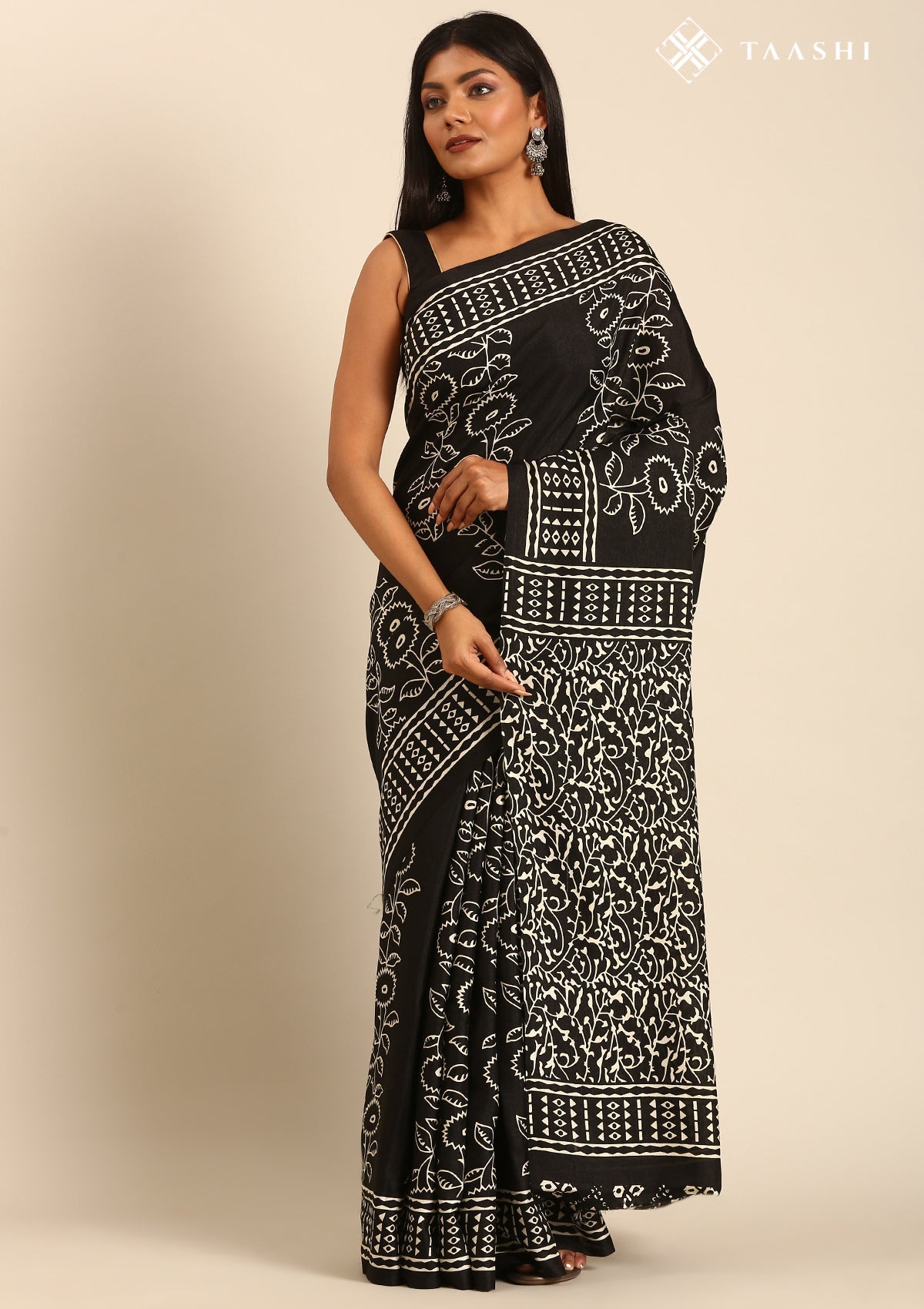 Black Abstract Printed Tussar saree