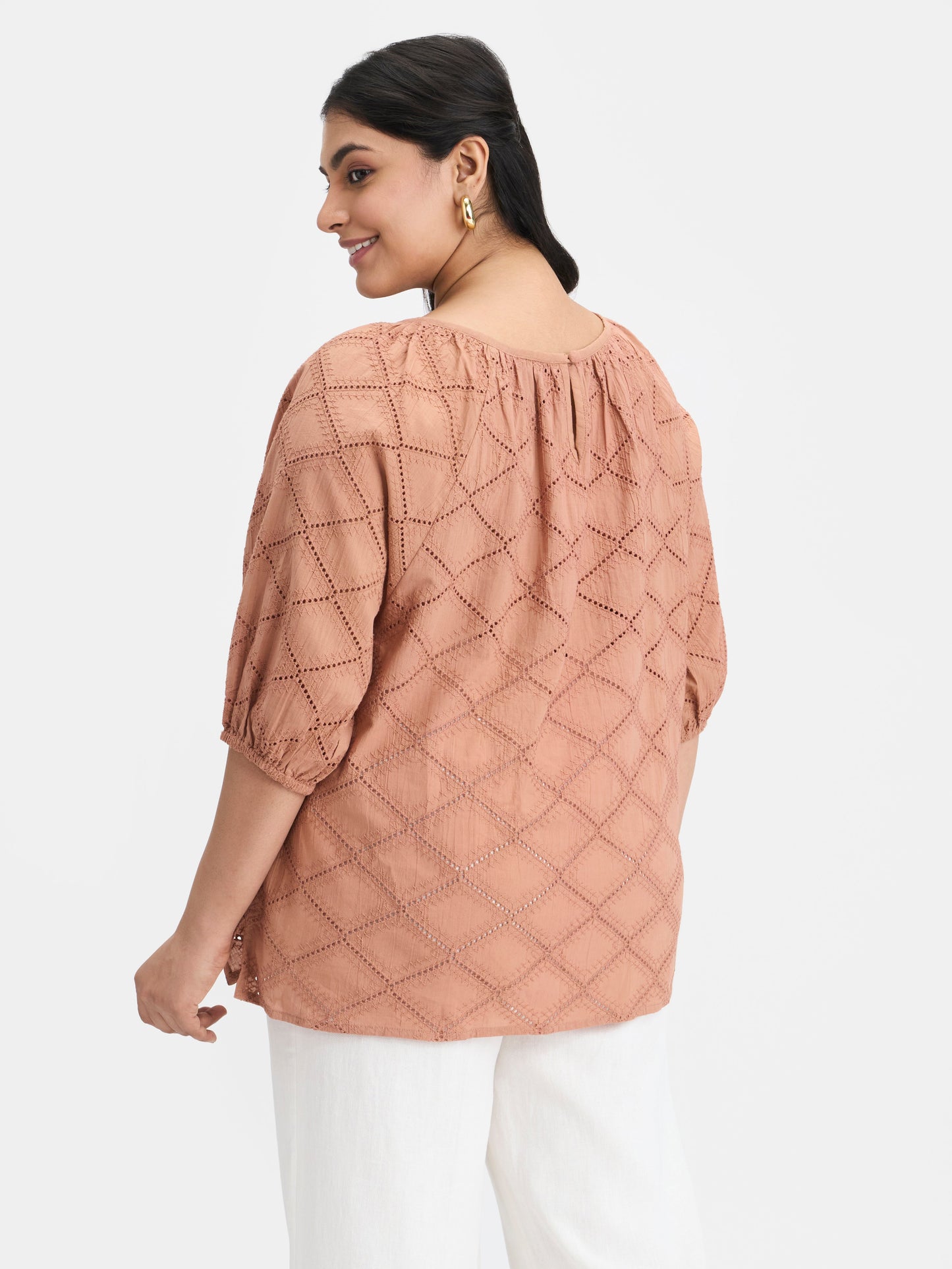 100% Cotton Schiffli Raglan Top