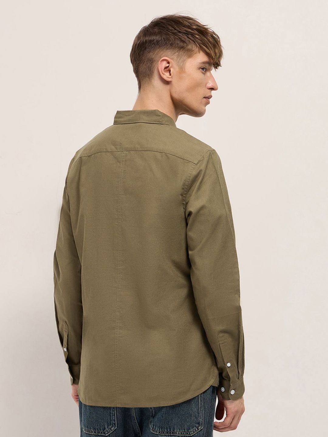 Men Slim Fit Casual Shirt