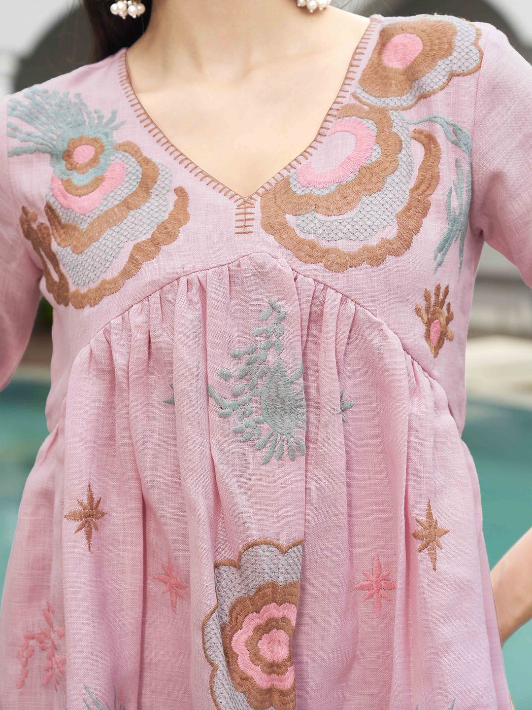 Embroidered V-Neck Three-Quarter Sleeves Linen Tunic With Trouser