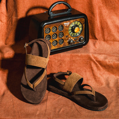 Paaduks Hiver Thong-Strap Corduroy Brown Sandals