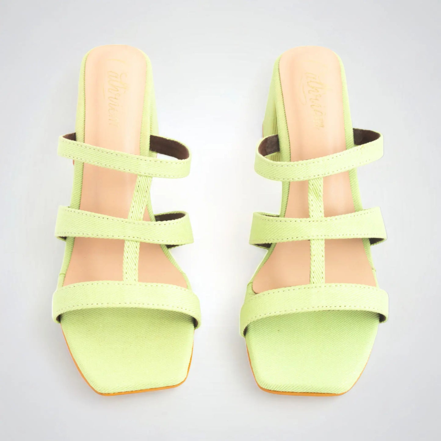 Linda Sandal
