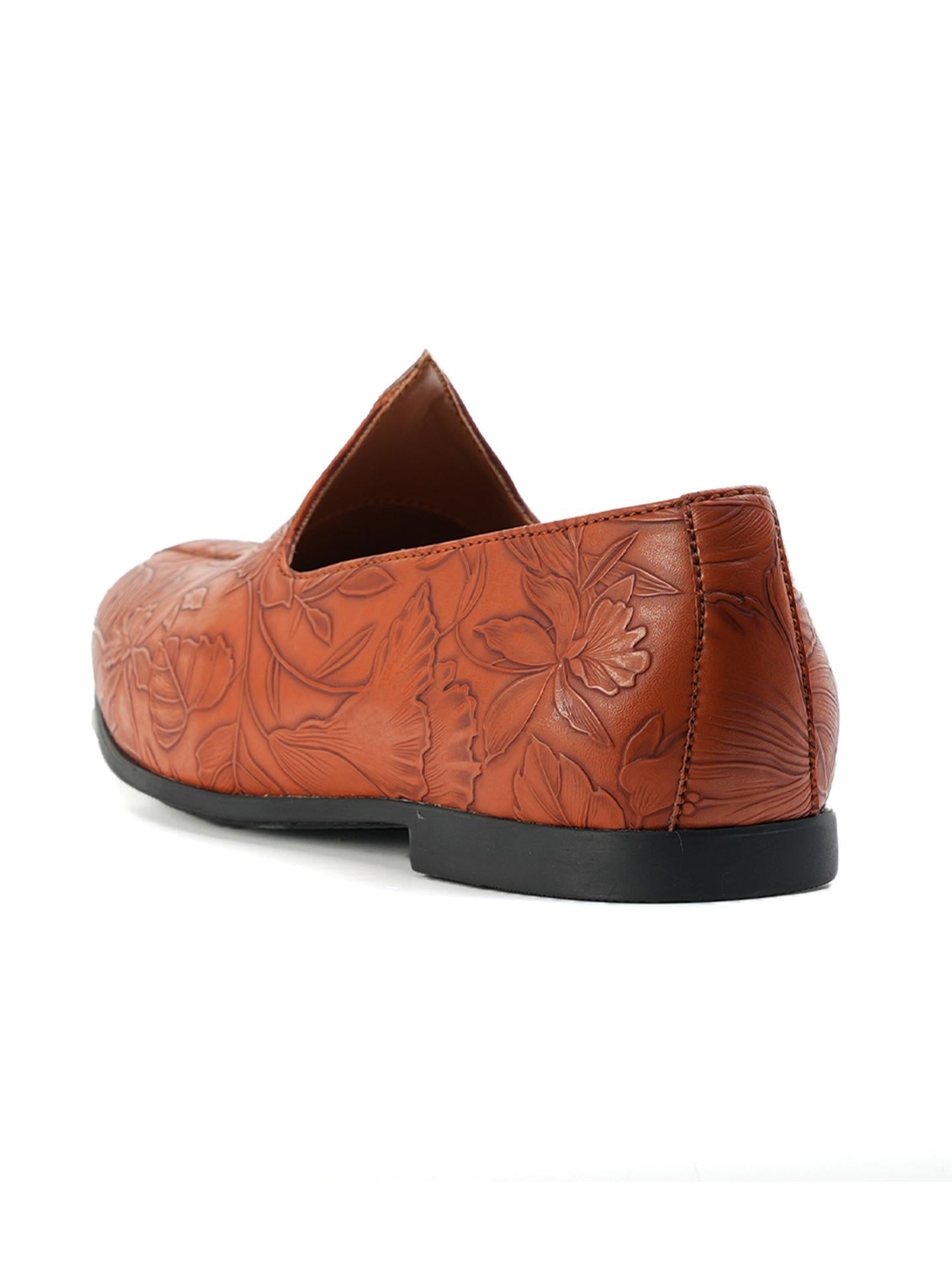 Monkstory Floral Mojari - Tan