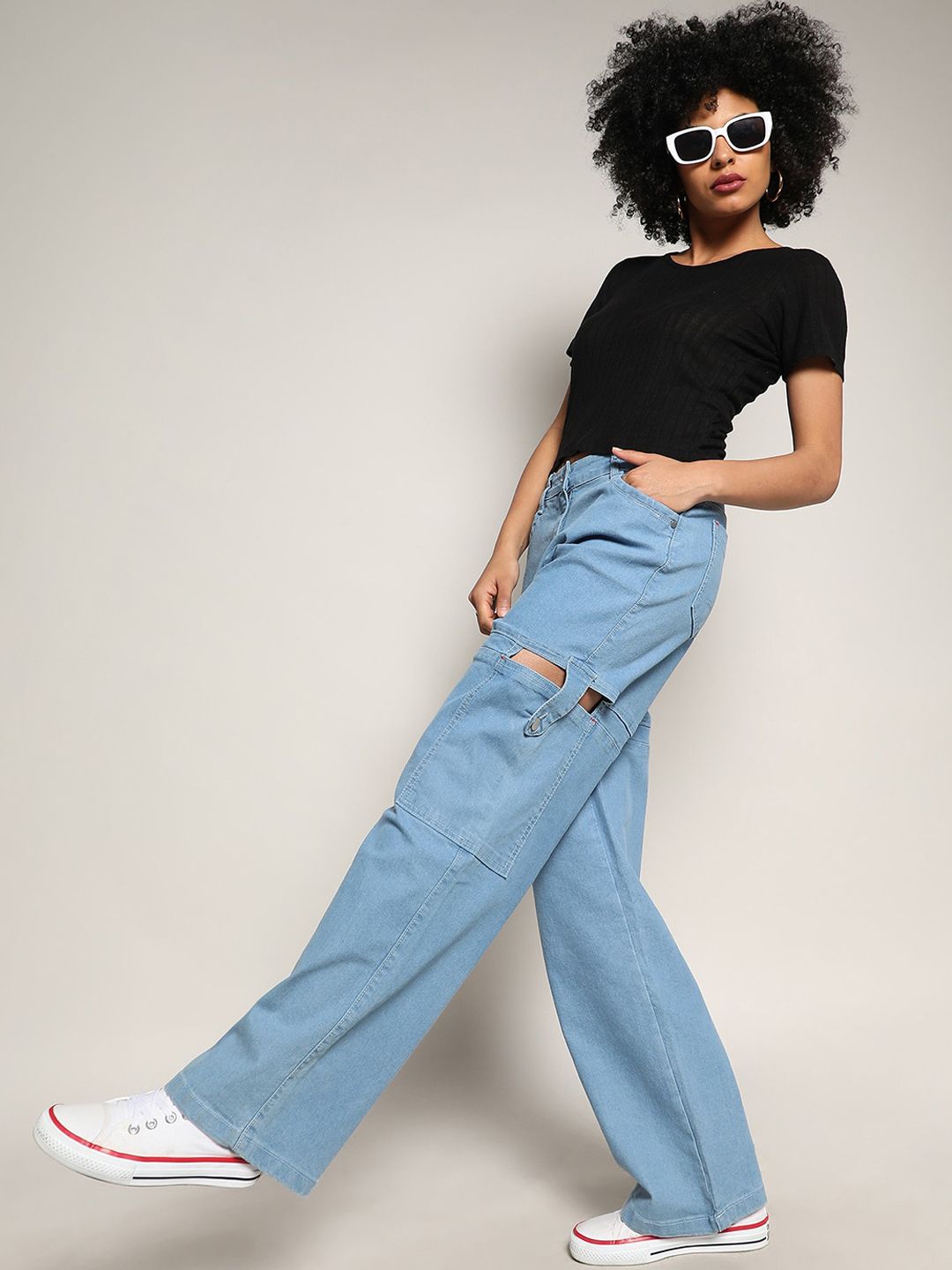 Women Blue Smart Mid-Rise Clean Look Light Fade Stretchable Cutout Jeans