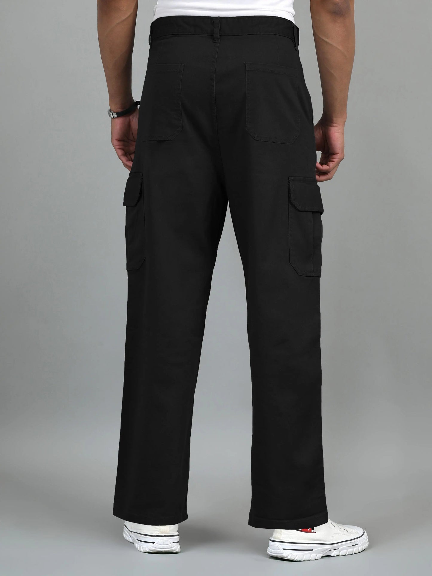 Men Cotton Baggy Fit Cargo Trousers, Black