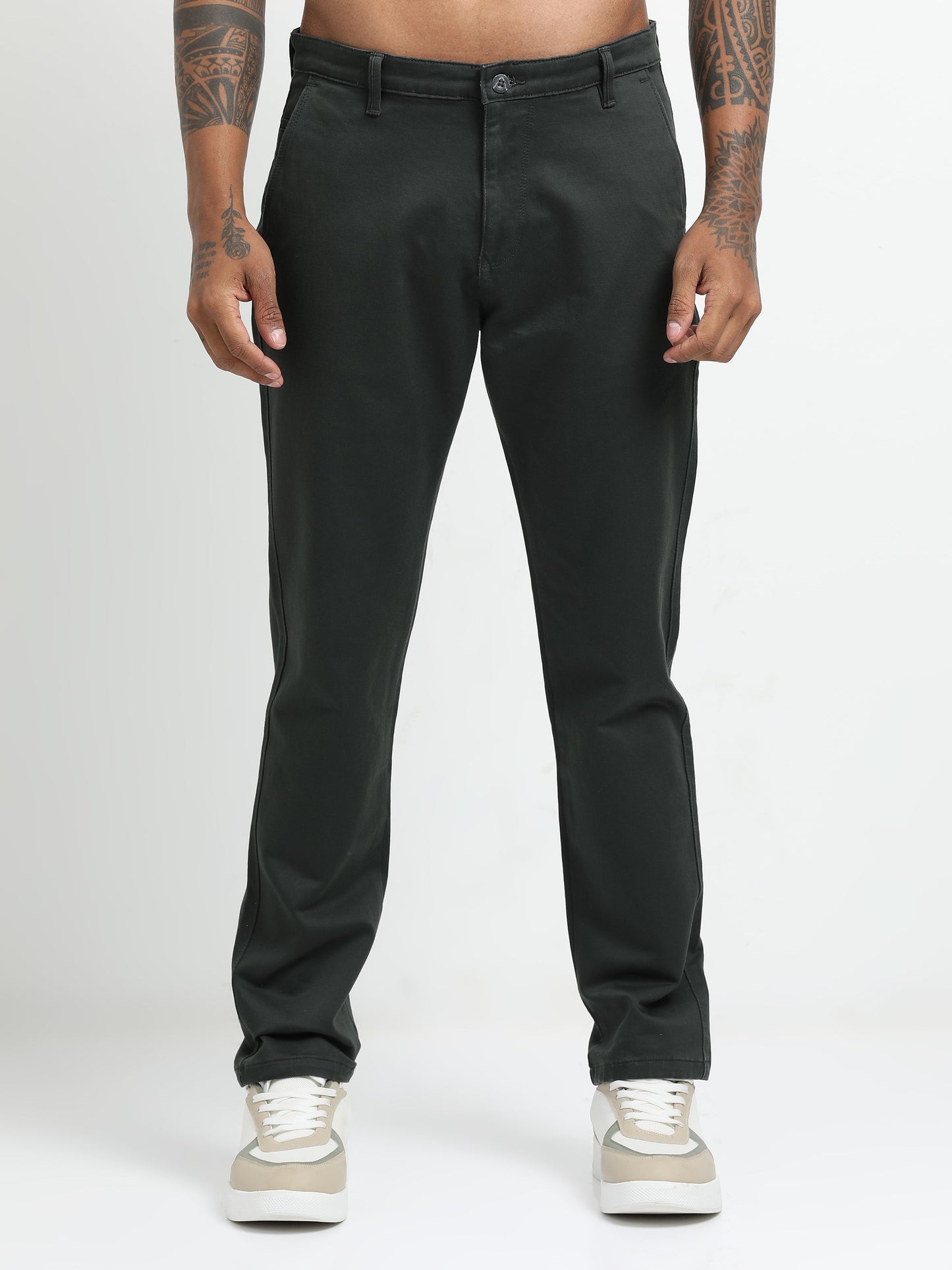 REGULAR FIT SOLID TROUSER
