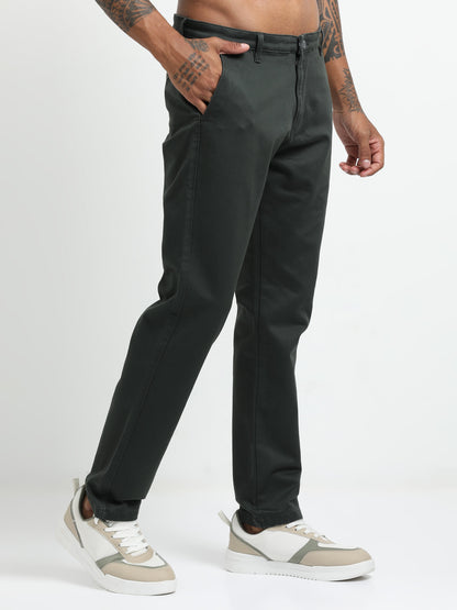 REGULAR FIT SOLID TROUSER
