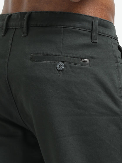 REGULAR FIT SOLID TROUSER