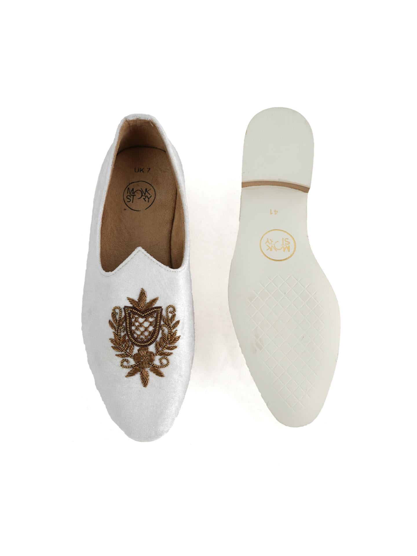 Opulenza Embroidered Mojri - Moon White