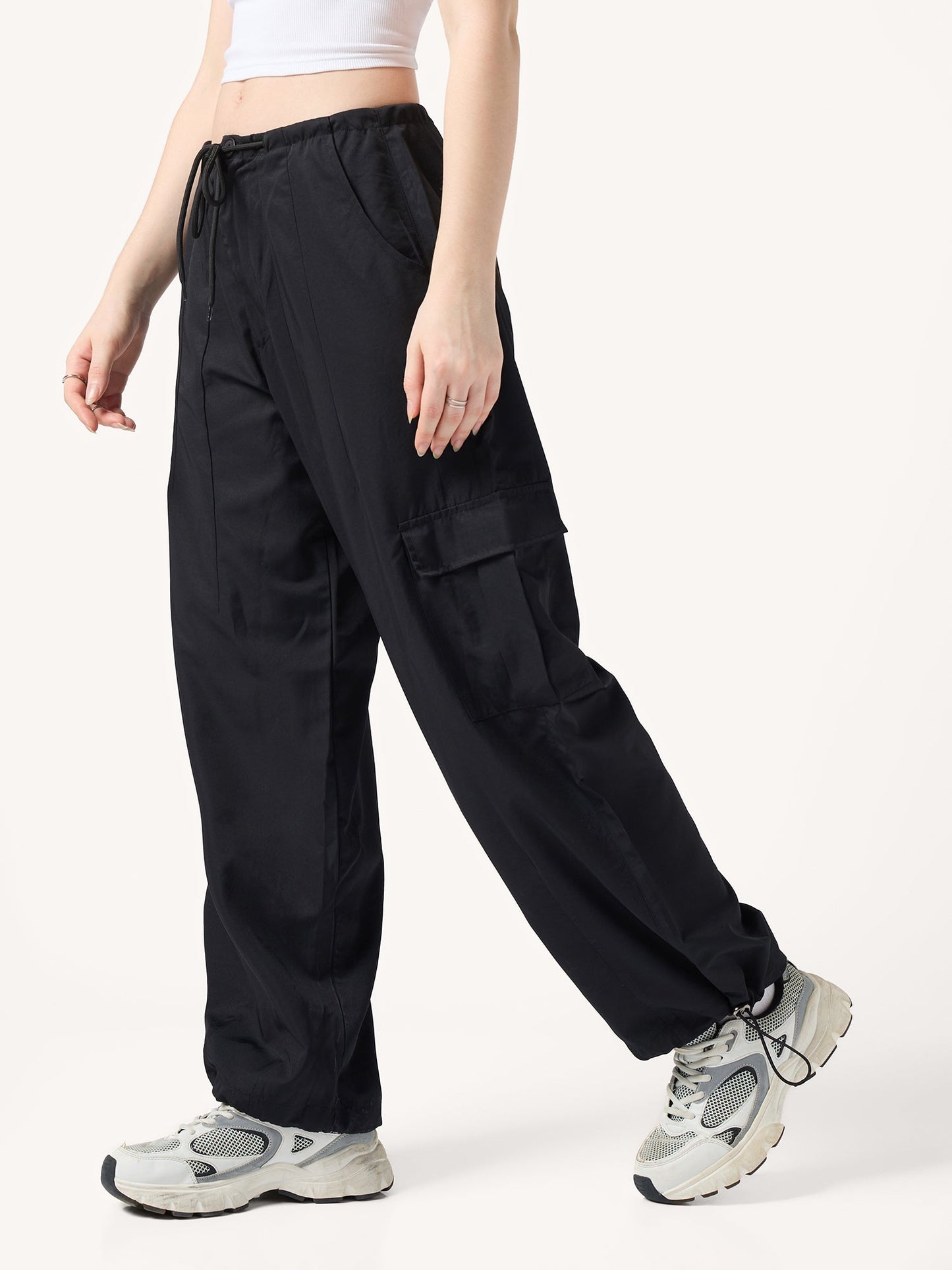 Black Cargo Pockets Drawstring Wid Leg Trouser