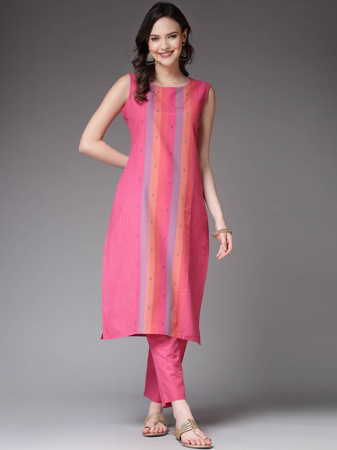 Striped Sleeveless Kurta With Trousers