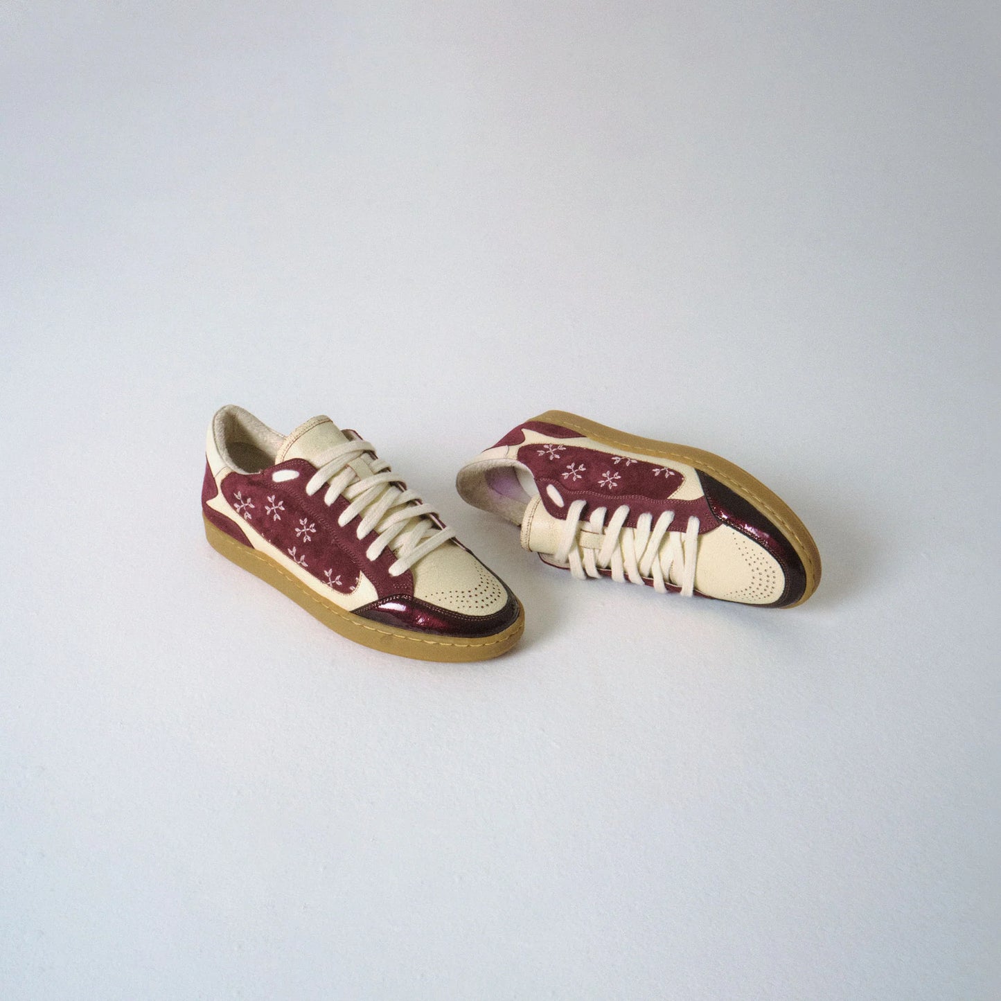 GULLY NUMBER 001 - BARFI BURGUNDY