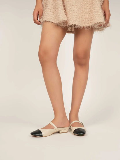 Theater Women Beige & Black Austens Mary Jane Flats