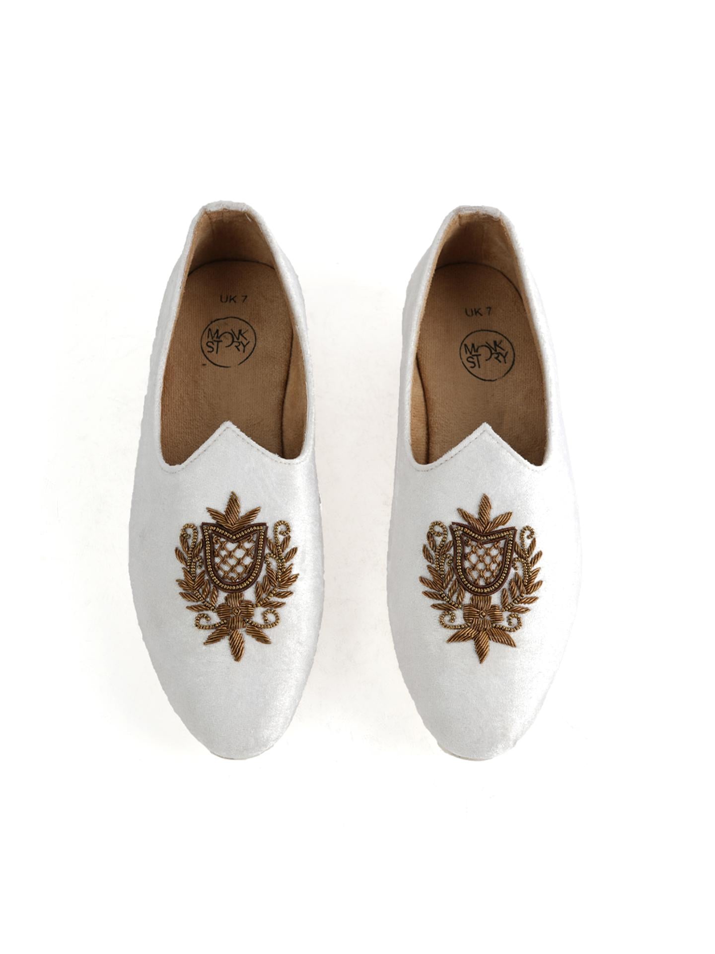 Opulenza Embroidered Mojri - Moon White