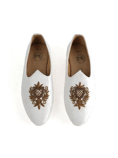 Opulenza Embroidered Mojri - Moon White
