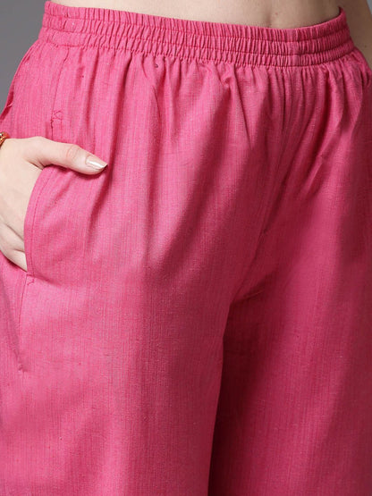 Striped Sleeveless Kurta With Trousers