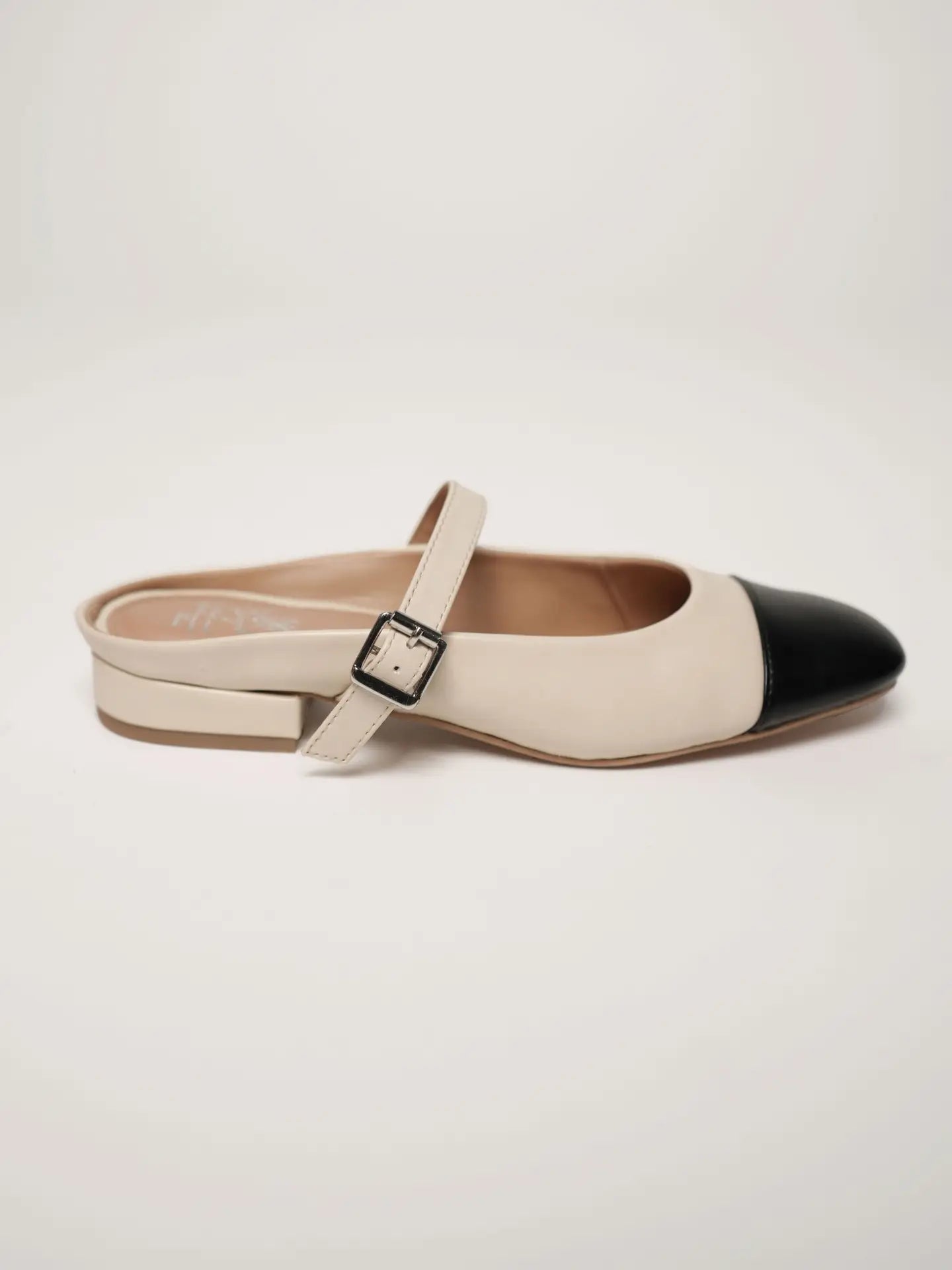 Theater Women Beige & Black Austens Mary Jane Flats