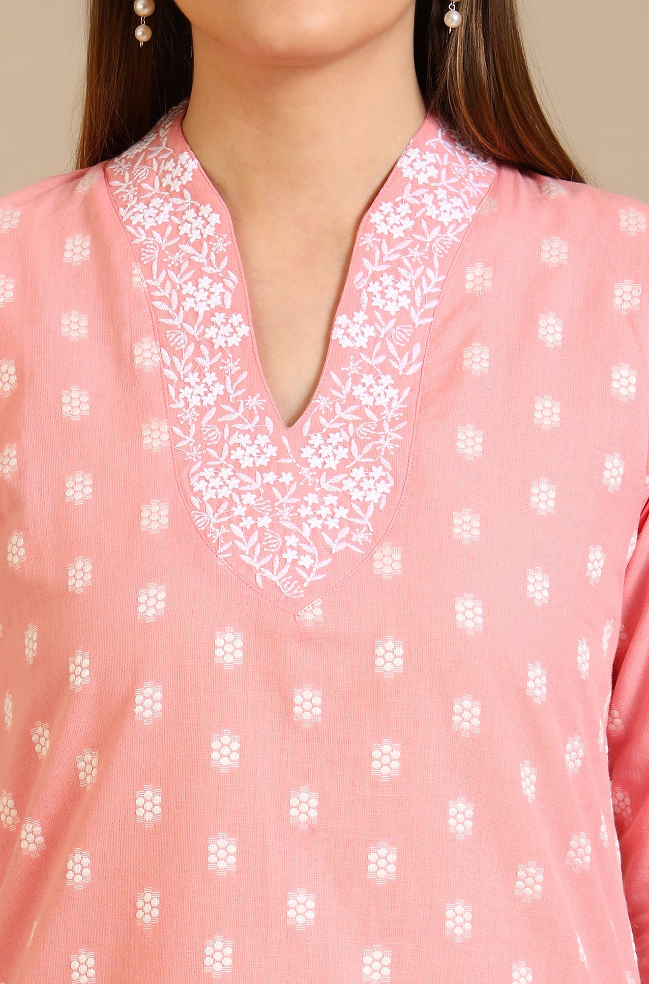 Pink Thread Embroidered Cotton Blend Straight Kurti