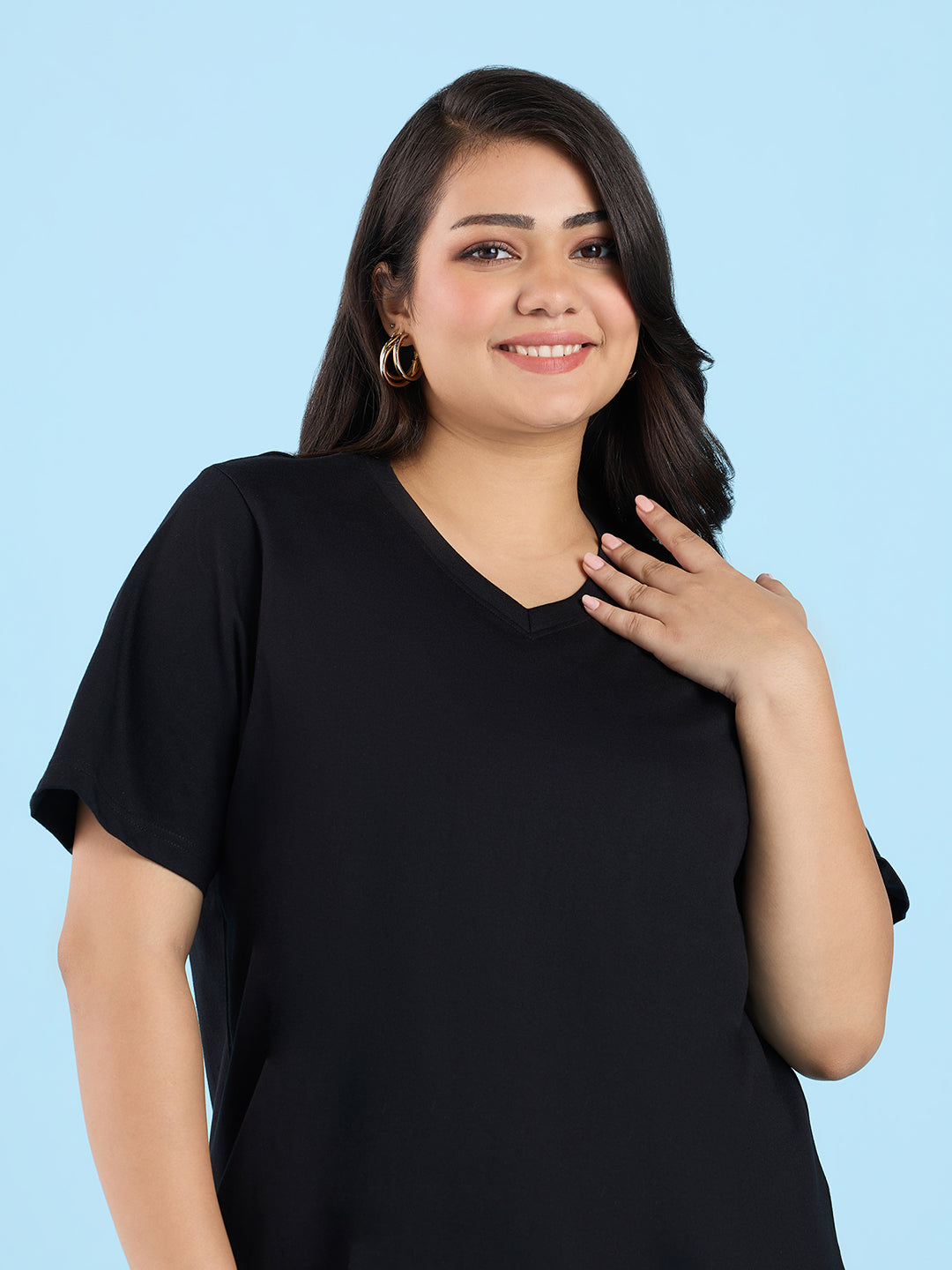 PLUS SIZE JET BLACK V NECK T-SHIRT | XL - 6XL