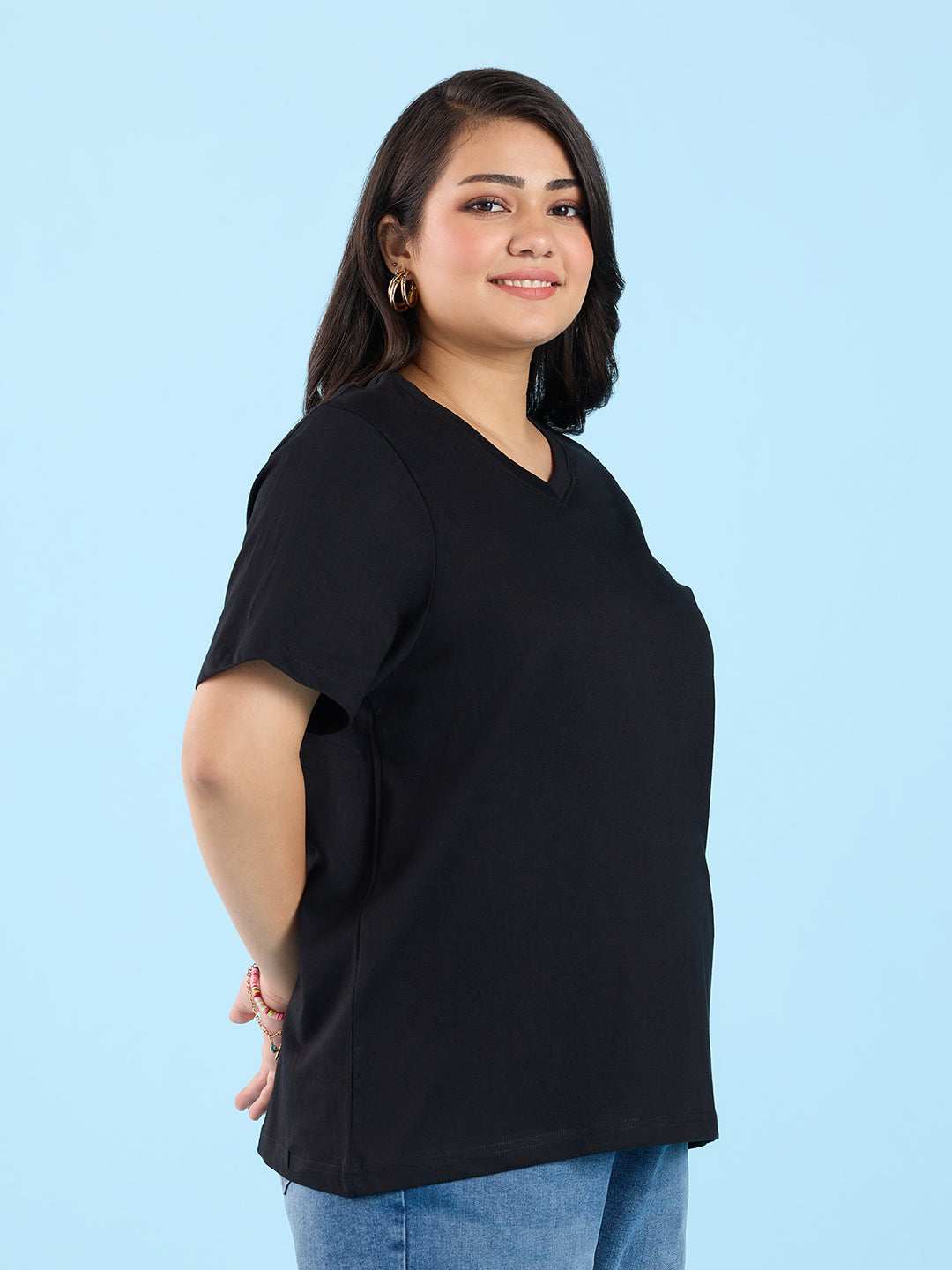 PLUS SIZE JET BLACK V NECK T-SHIRT | XL - 6XL