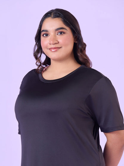 PLUS SIZE BLACK STRETCHABLE T-SHIRT WITH POCKETS | XL - 6XL
