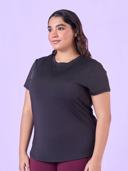 PLUS SIZE JET BLACK STRETCHABLE T-SHIRT WITH POCKETS | XL - 6XL