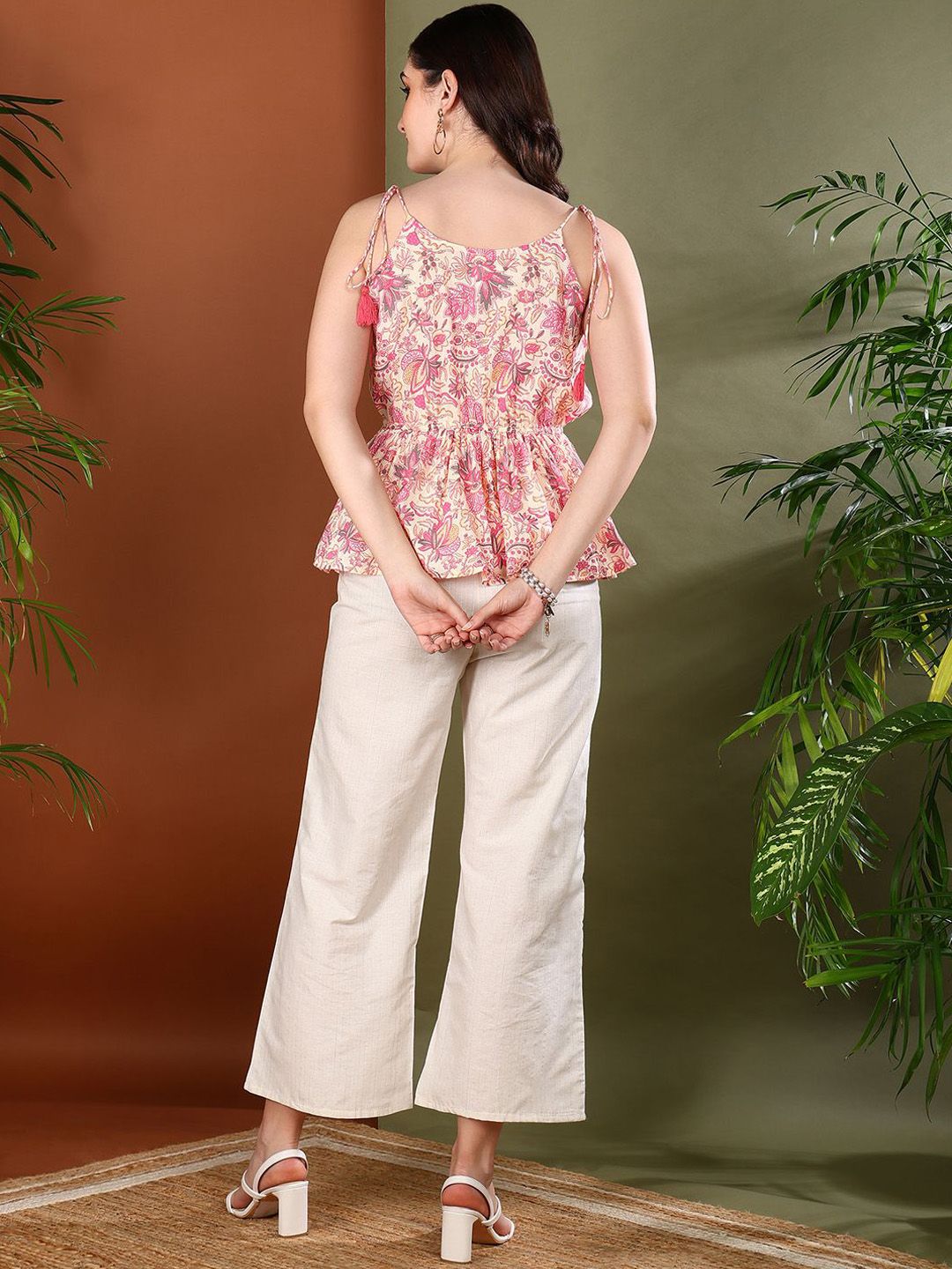 Floral Printed V-Neck Sleeveless Pure Cotton Top With Trouser