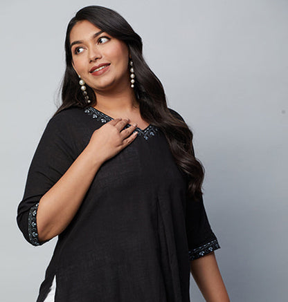 PLUS SIZE BLACK SLUB KURTA | XL - 6XL