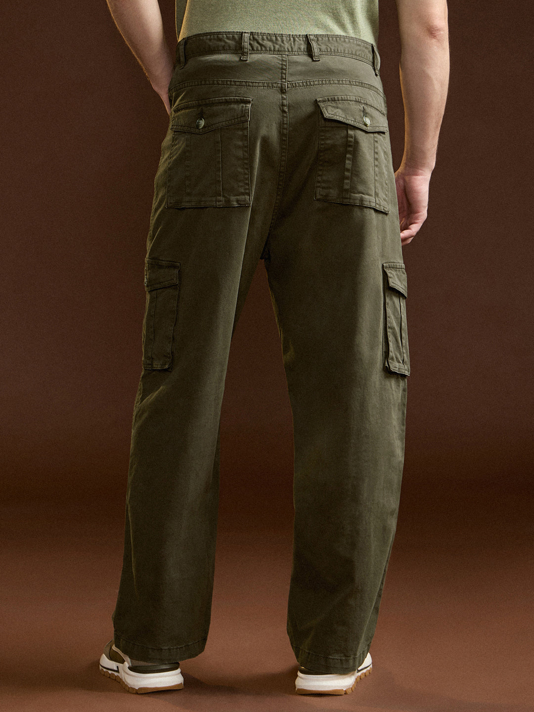Olive Solid Straight Fit Functional & Stylish Cargo Pant