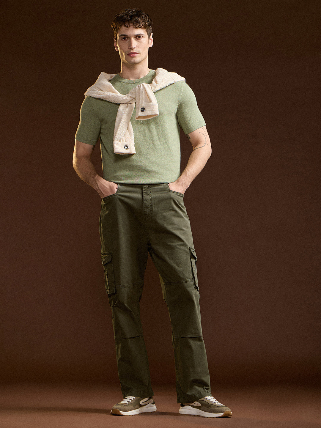 Olive Solid Straight Fit Functional & Stylish Cargo Pant