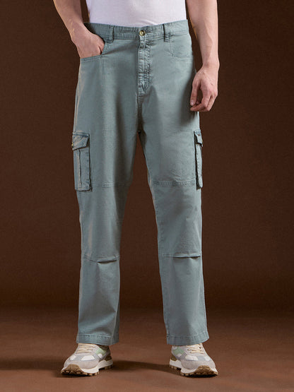 Light Green Solid Straight Fit Functional & Stylish Cargo Pant