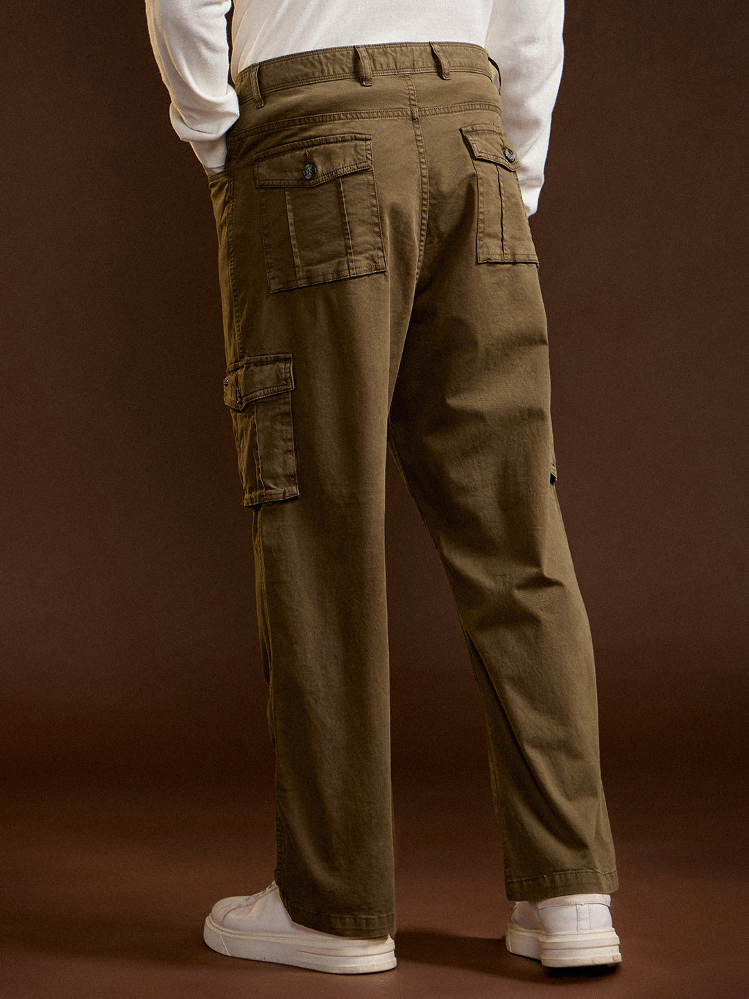 Brown Solid Straight Fit Functional & Stylish Cargo Pant