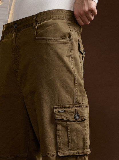 Brown Solid Straight Fit Functional & Stylish Cargo Pant