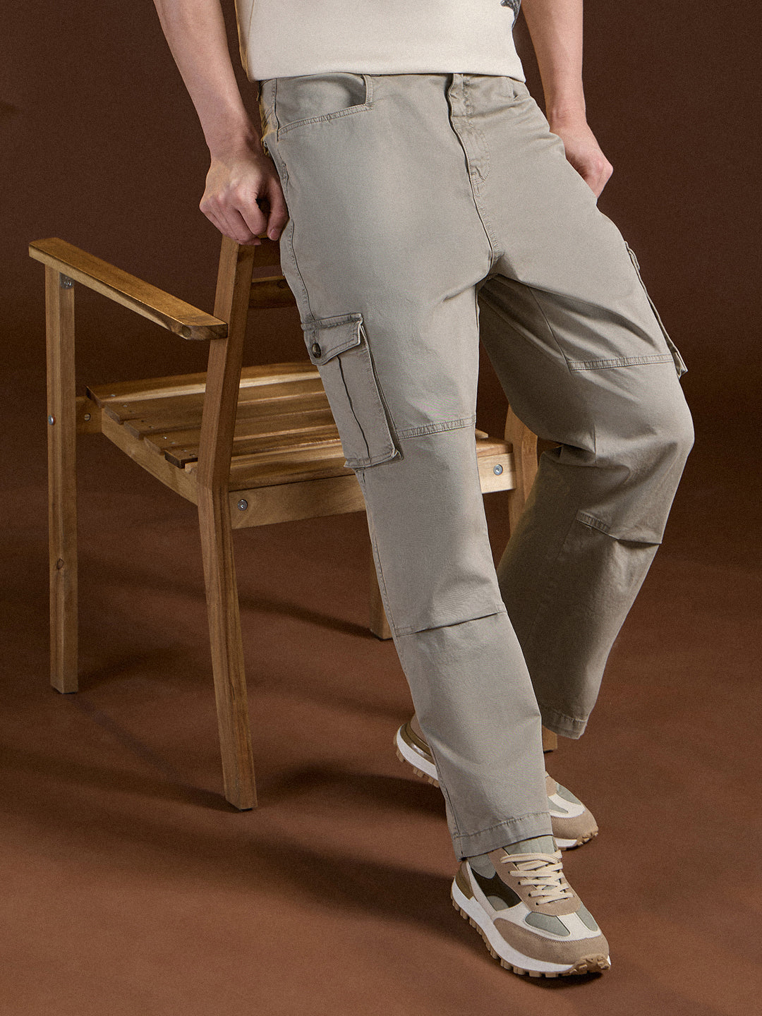 Beige Solid Straight Fit Functional & Stylish Cargo Pant