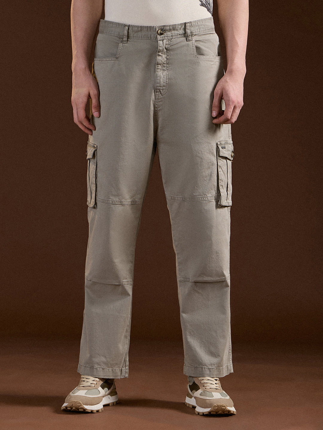 Beige Solid Straight Fit Functional & Stylish Cargo Pant